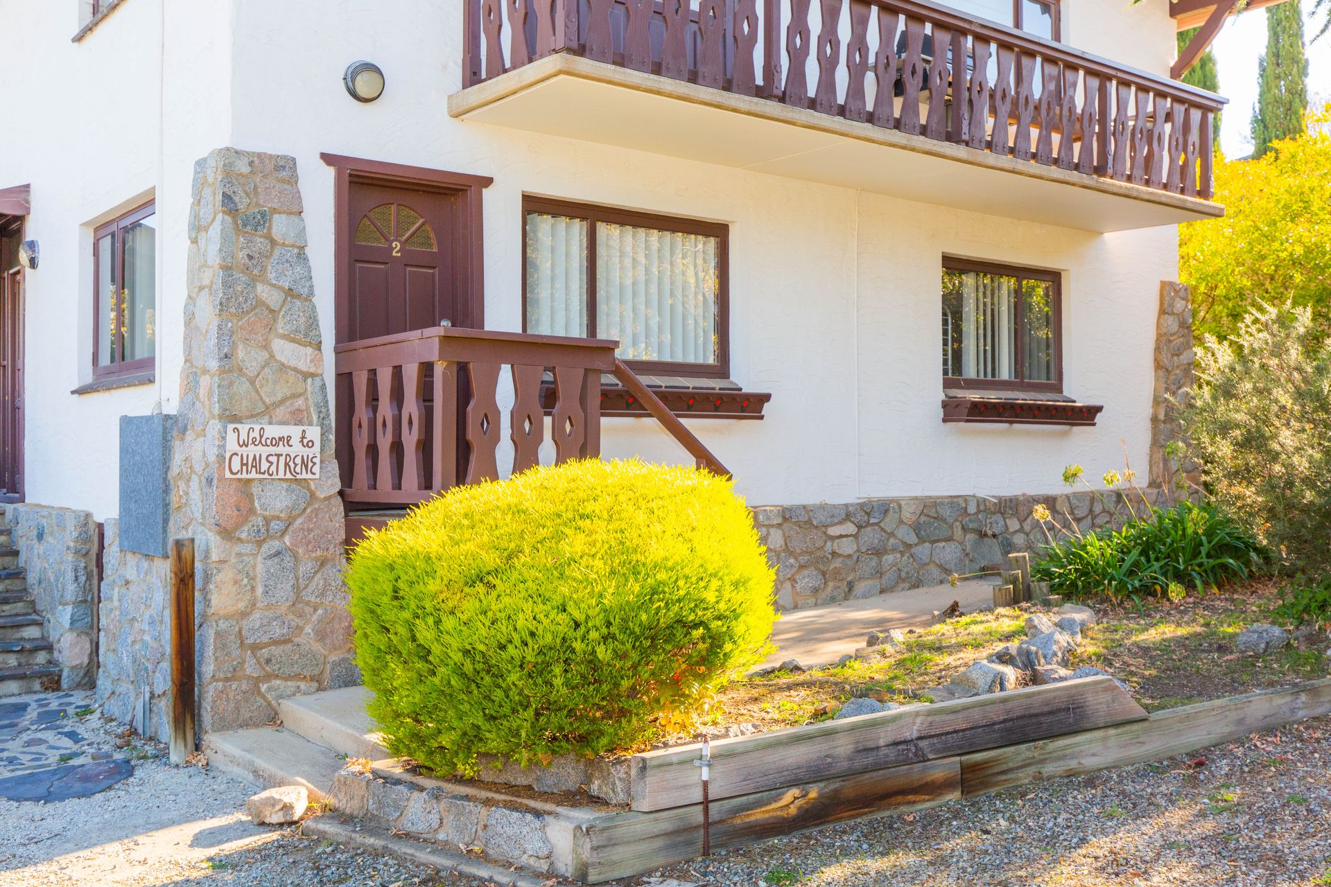 Chalet Rene 2/5 The Nook Jindabyne Holidays
